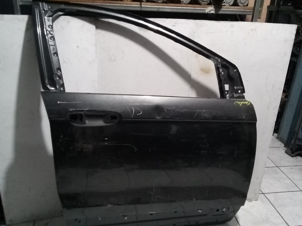 PUERTA RH FORD EDGE 15-18