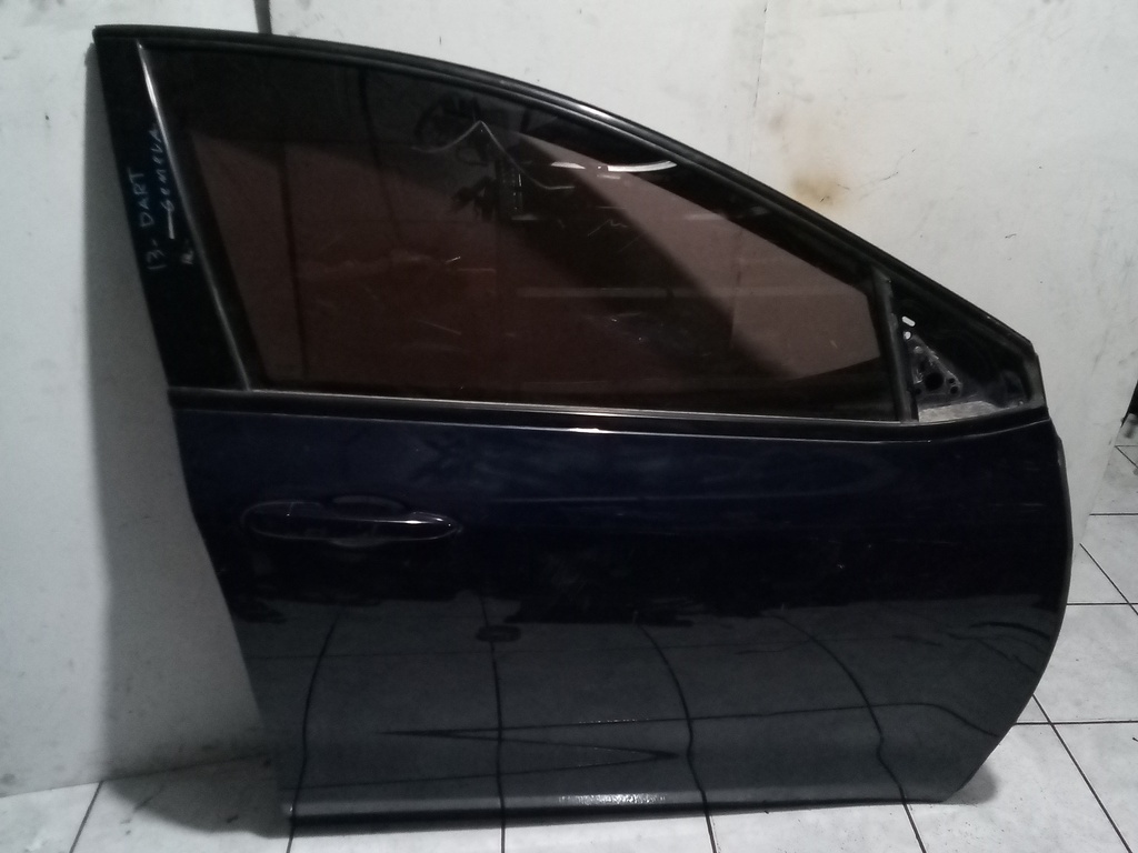 PUERTA RH DART 13