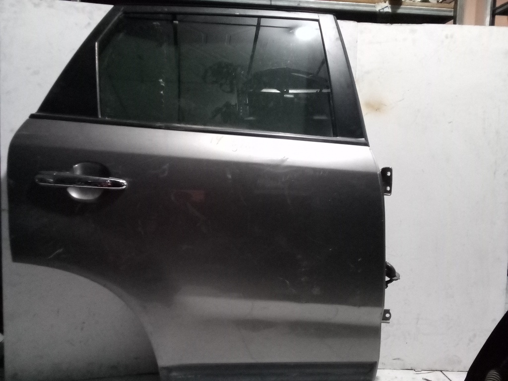 PUERTA TRH SORENTO 14