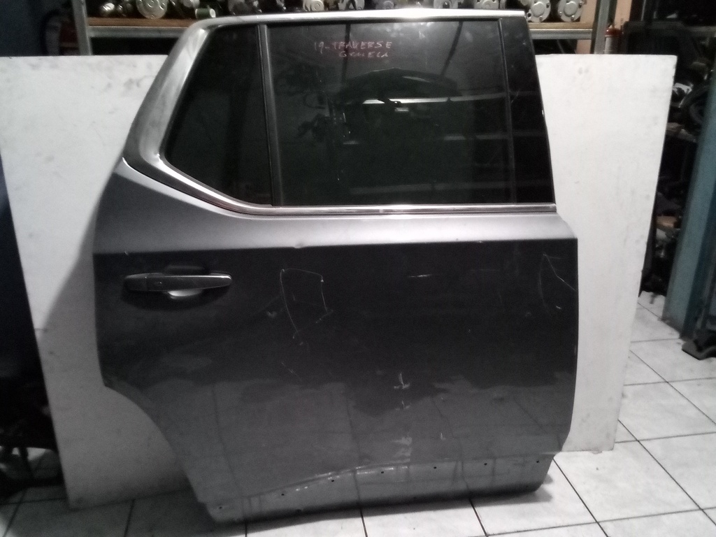 PUERTA TRH TRAVERSE 19-