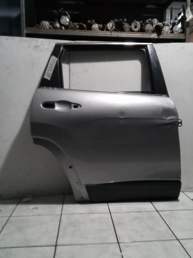 PUERTA TRH CHEROKEE 19