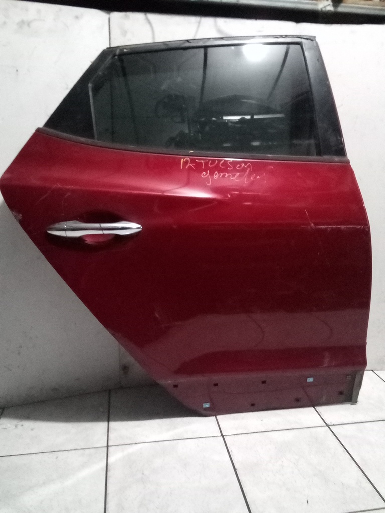 PUERTA TRH TUCSON 13
