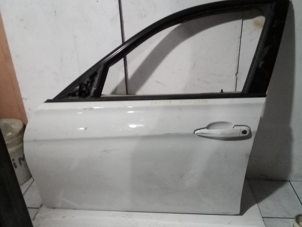 PUERTA LH BMW 328i 2015
