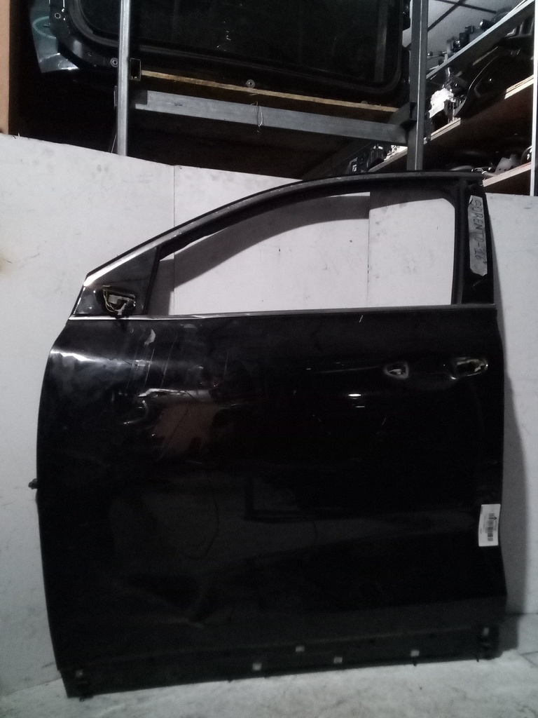 PUERTA LH SORENTO 16