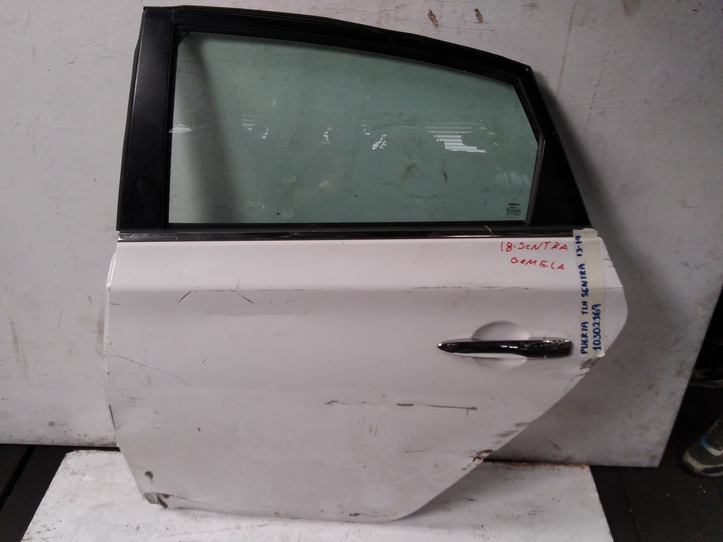 PUERTA TLH SENTRA 13-19