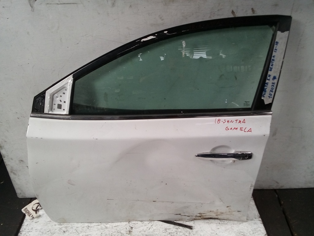 PUERTA LH SENTRA
