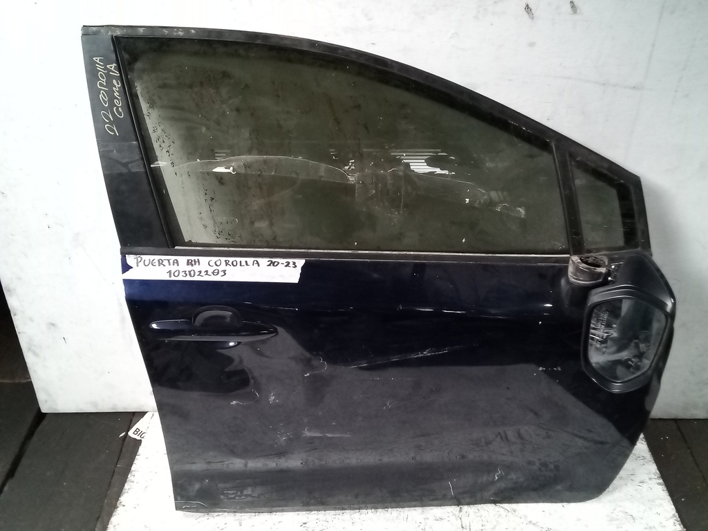 PUERTA RH COROLLA 20-23