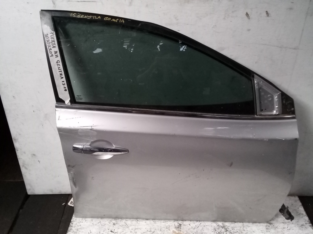 PUERTA RH SENTRA 13-19