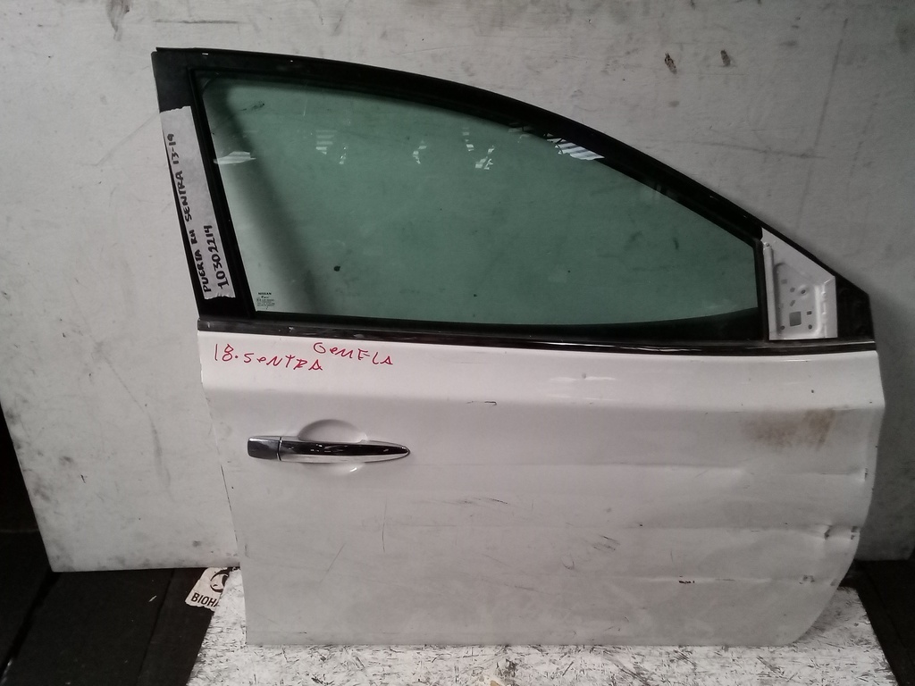 PUERTA RH SENTRA 13-19