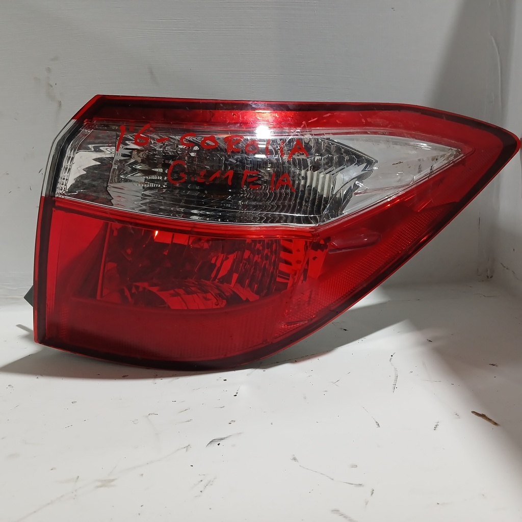 STOP DE FALDON RH COROLLA 14-16