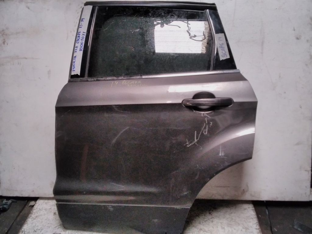 PUERTA TLH ESCAPE 13-19