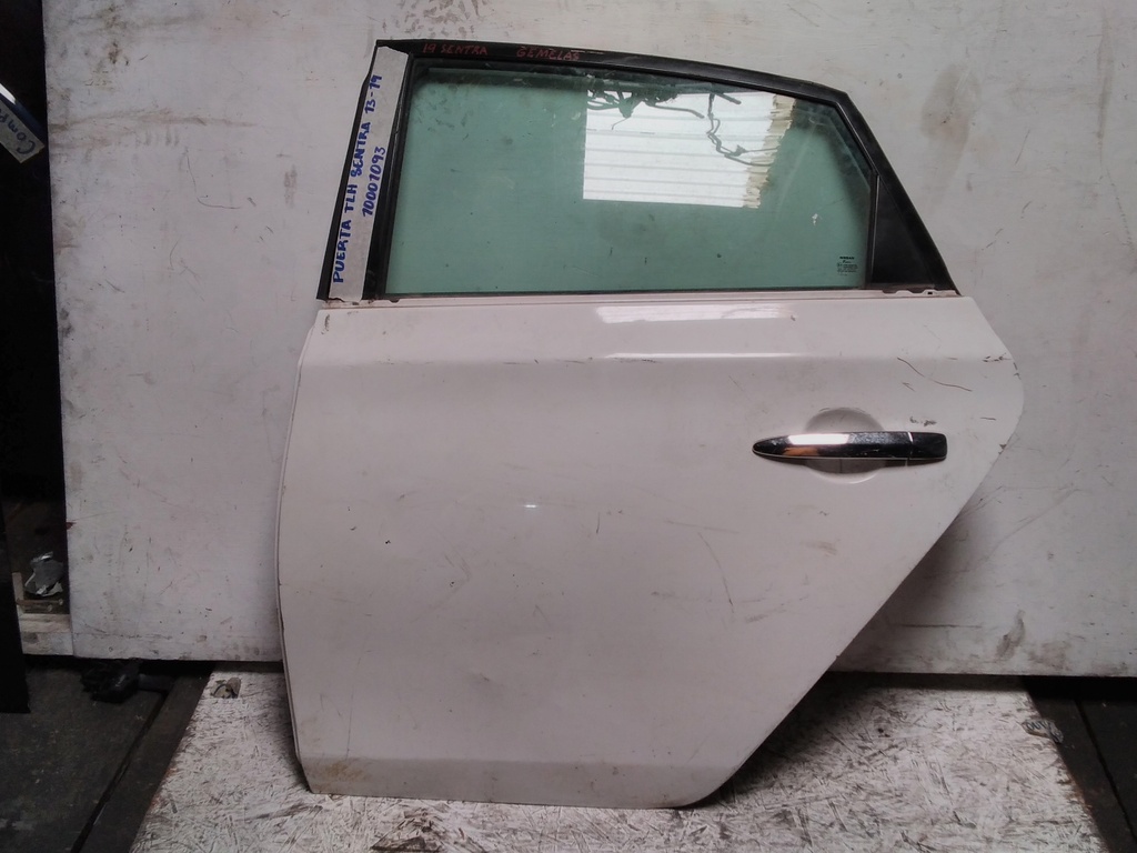 PUERTA TLH SENTRA 13-19