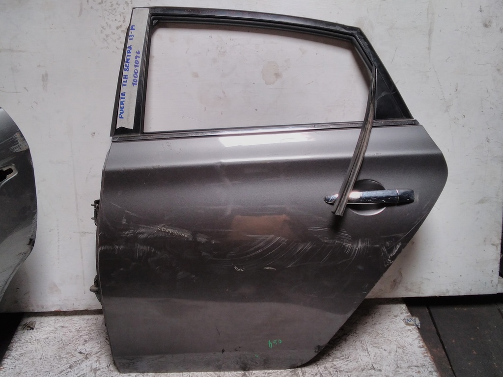 PUERTA TLH SENTRA 13-19