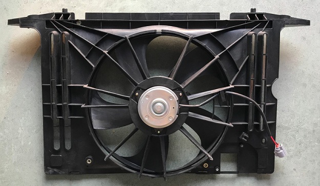 VENTILADOR COROLLA 14-19 NUEVO