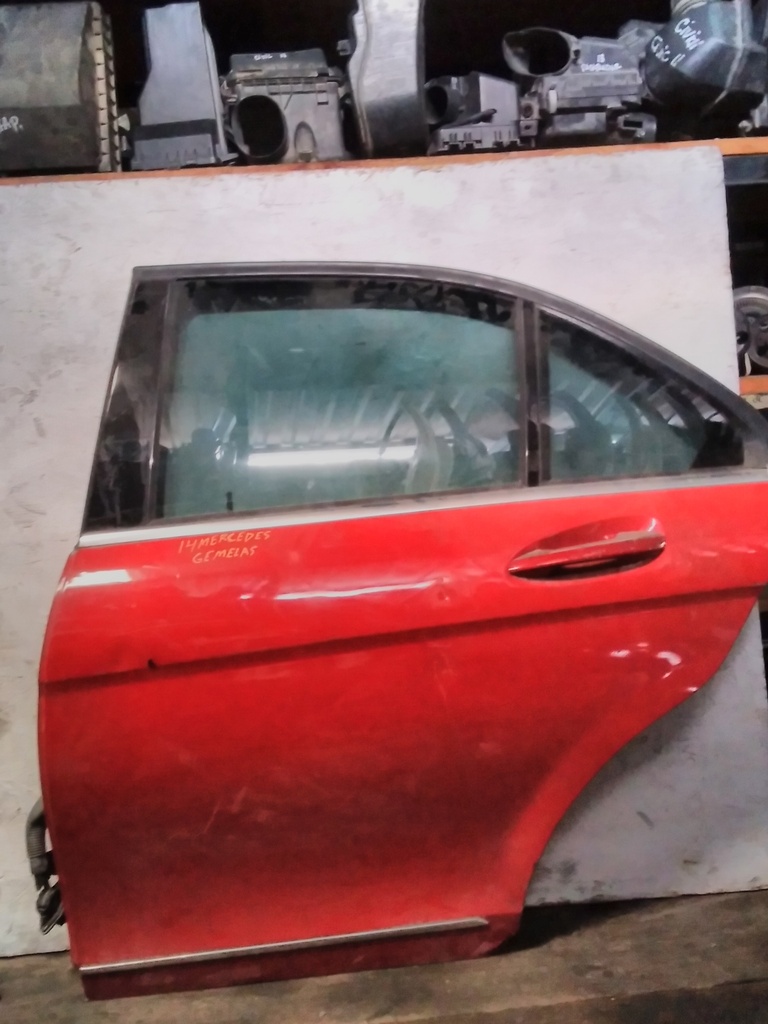 PUERTA TLH MERCEDES C250 14