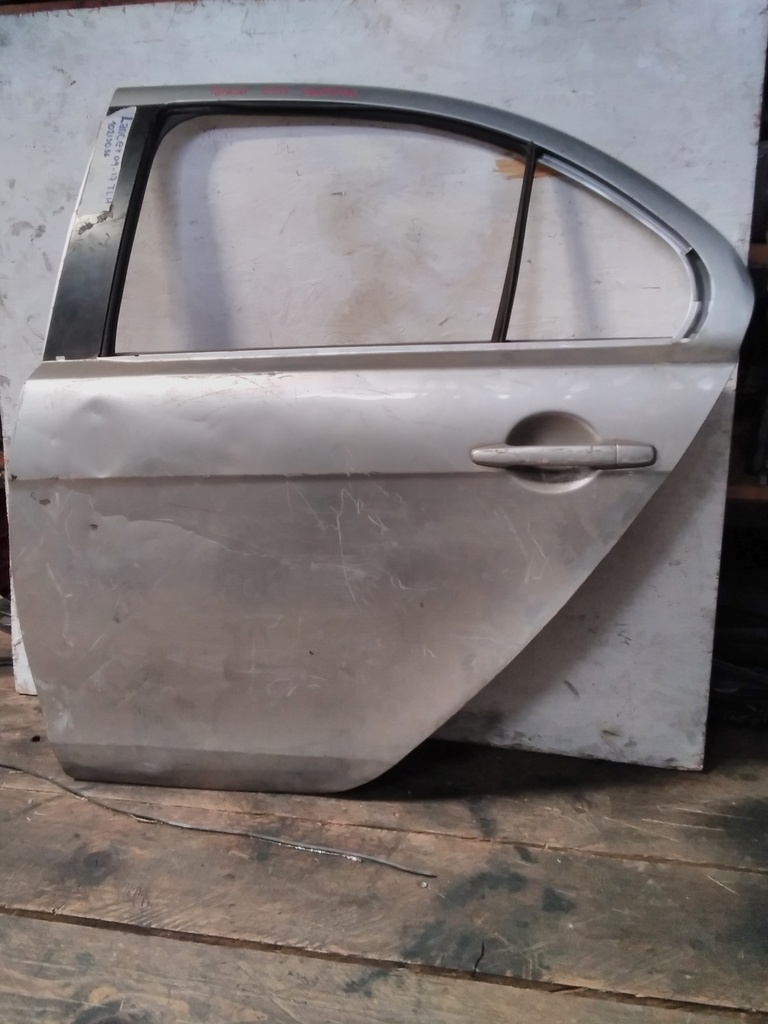 PUERTA TLH LANCER 09-17