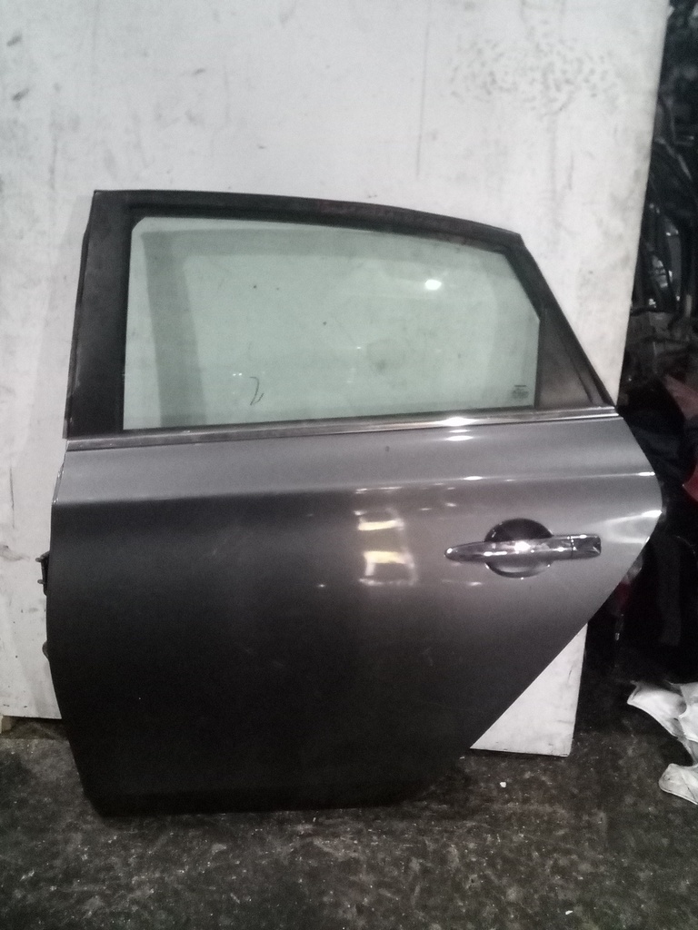 PUERTA TLH SENTRA 13-19