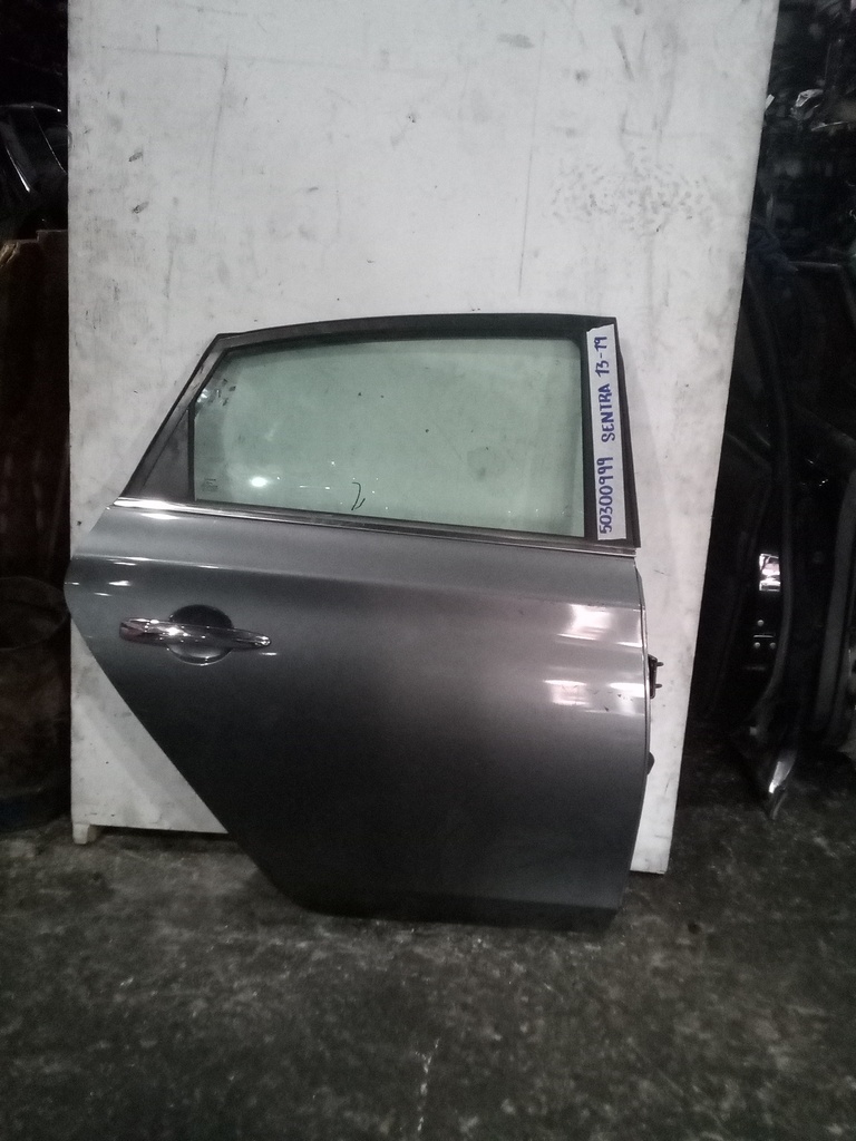 PUERTA TRH SENTRA 13-19