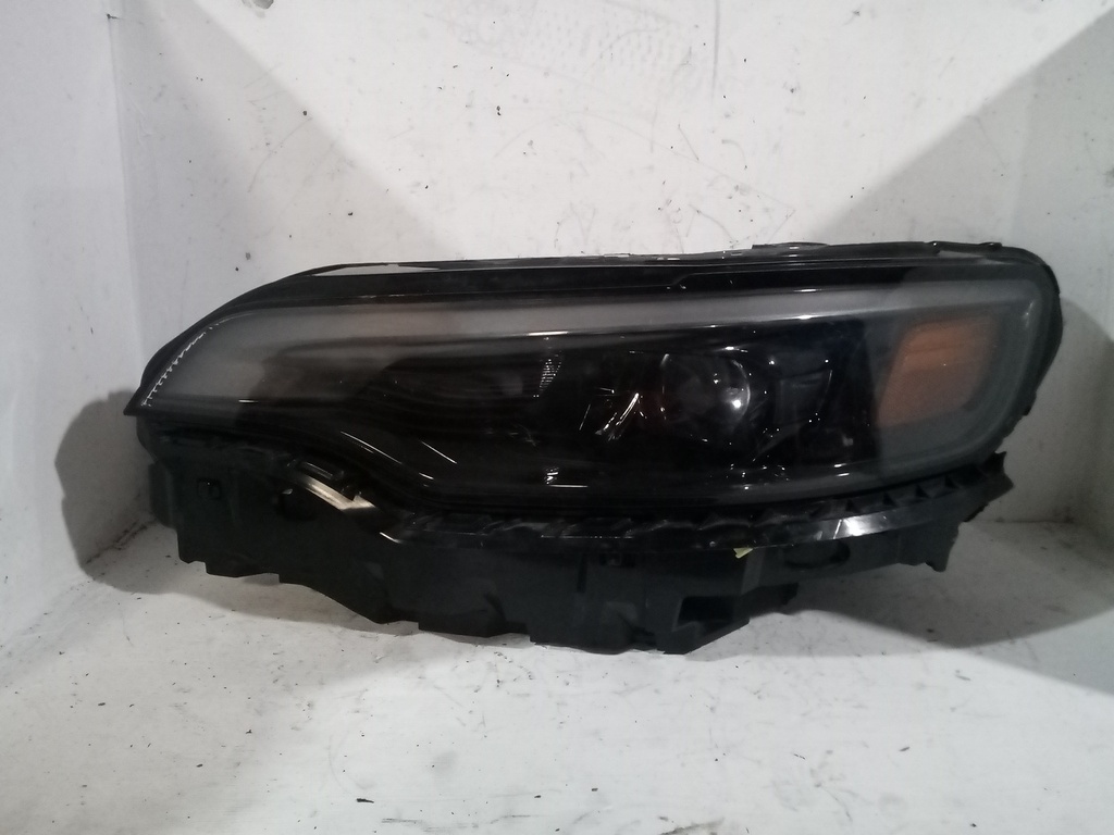 FARO L LATITUDE 19-23