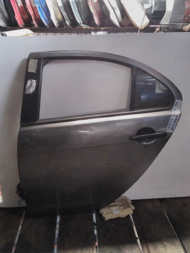 PUERTA TLH LANCER 09-15