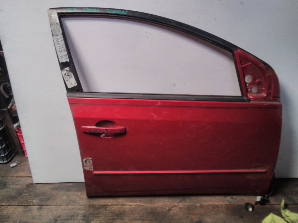 PUERTA RH SENTRA 10-12