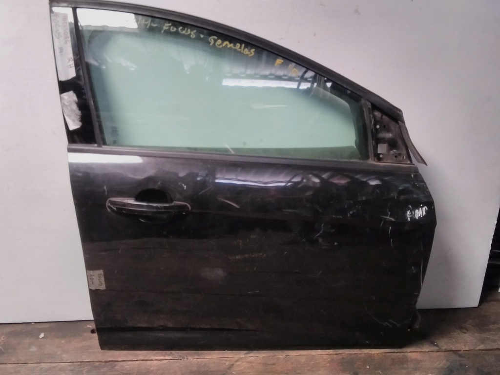 PUERTA RH FORD FOCUS 11-17