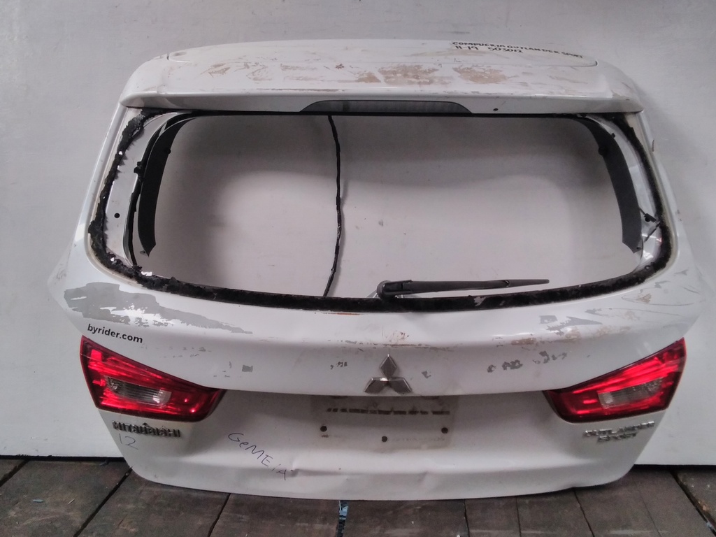 COMPUERTA OUTLANDER SPORT 11-19