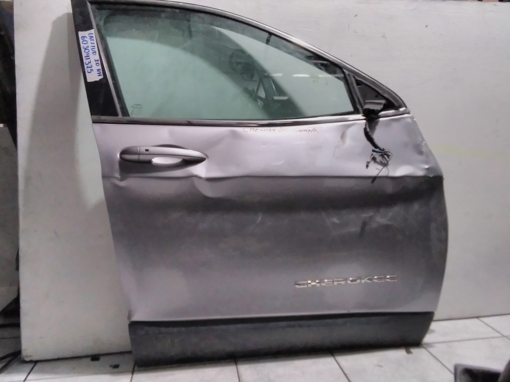 PUERTA RH LATITUD 20