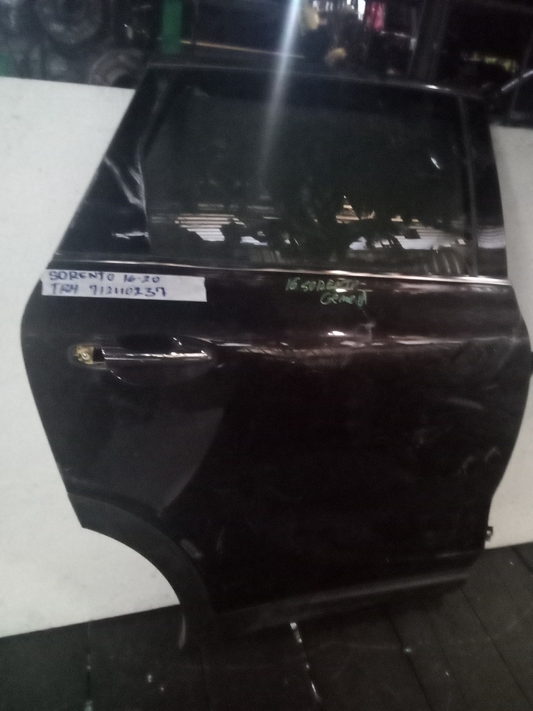 PUERTA TRH SORENTO 16-20