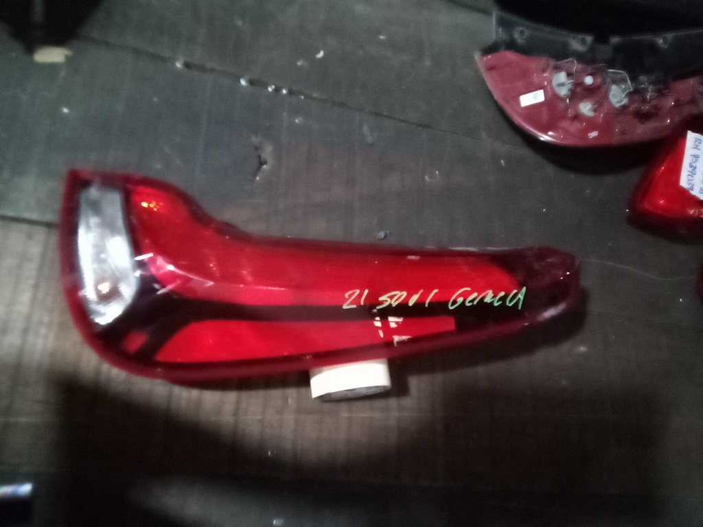 STOP RH KIA SOUL 20-22