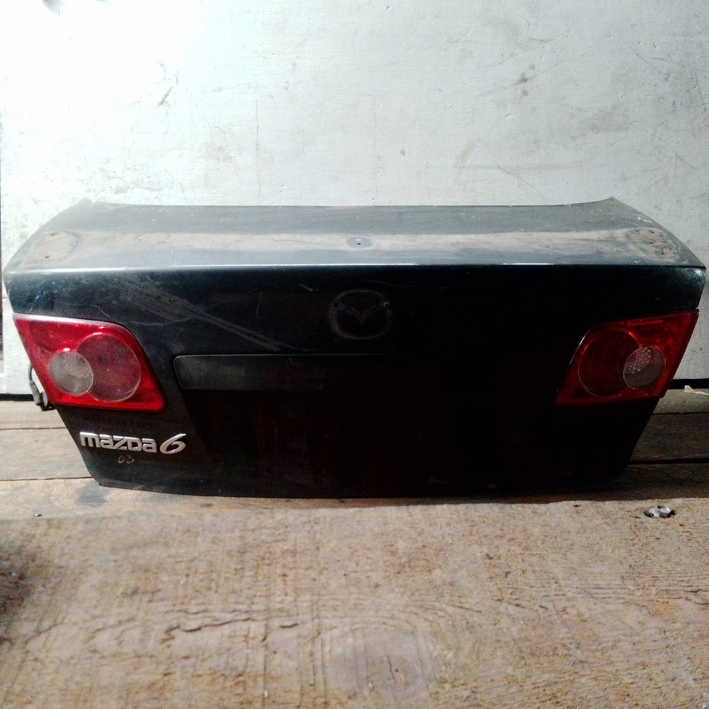BAUL MAZDA 6 2003