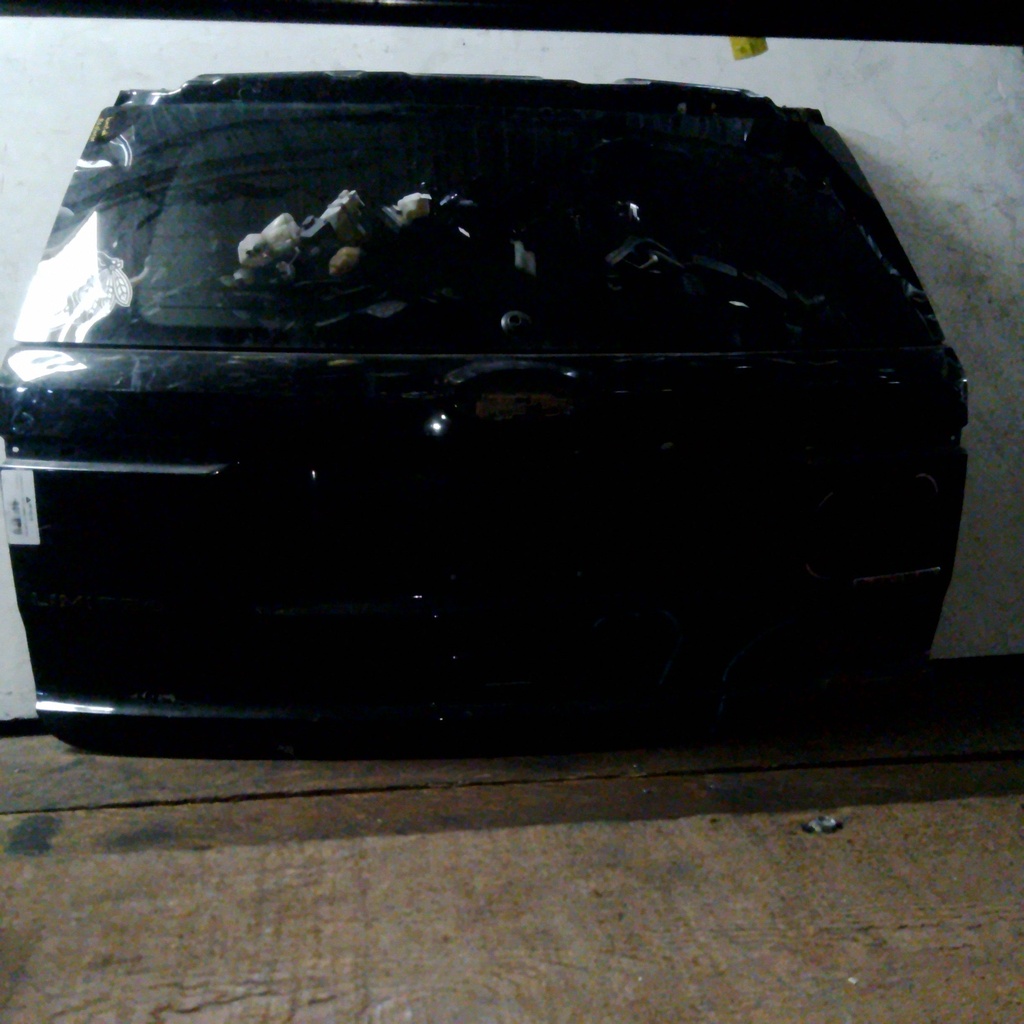 COMPUERTA EXPLORER LIMITED 17 NEGRA