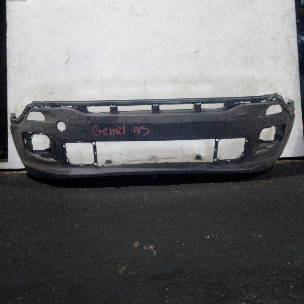 BUMPER DELANTERO INFERIOR RENEGADE 14-18