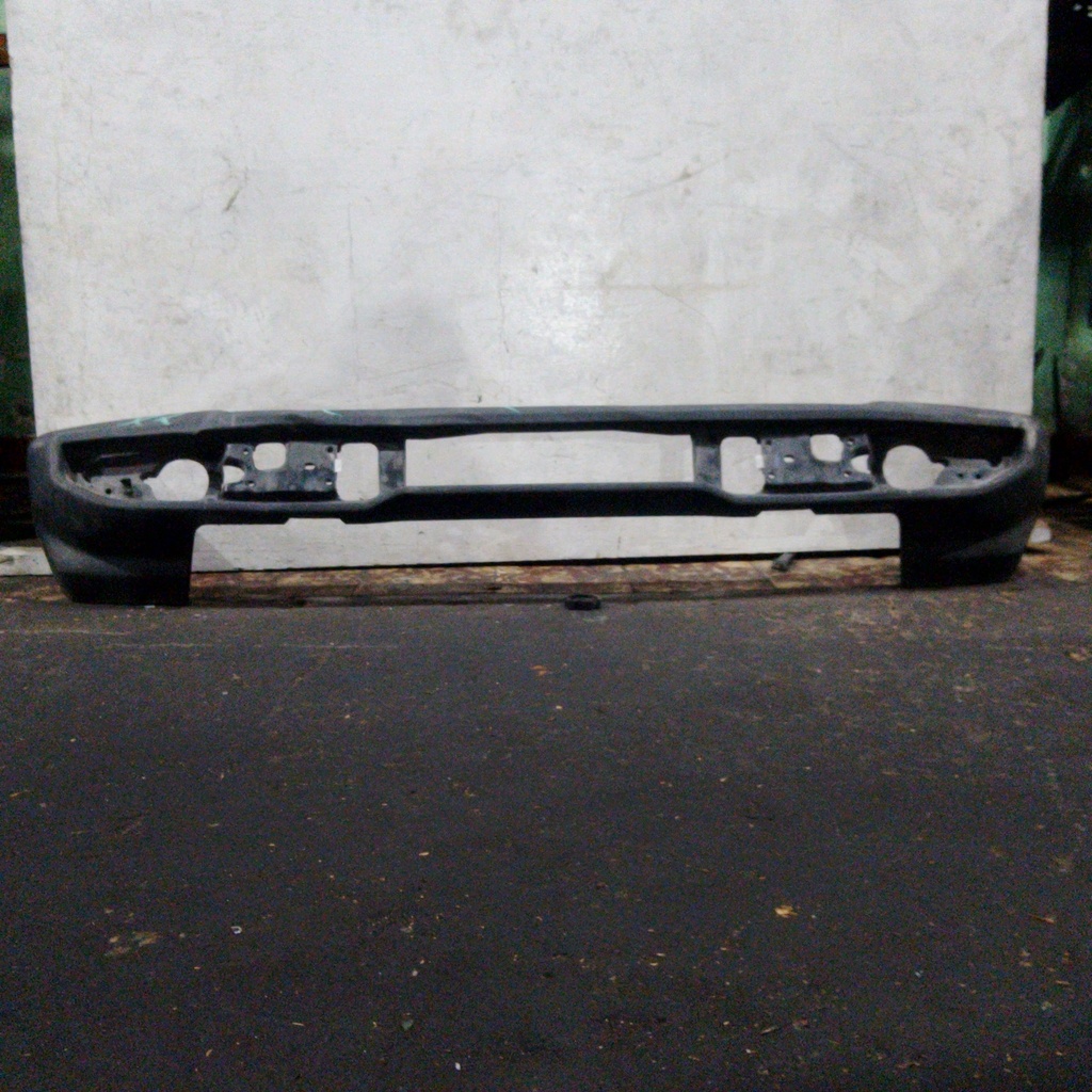 BUMPER DELANTERO BRONCO 21-24