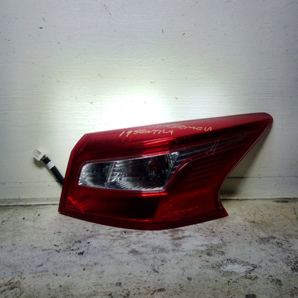 STOP RH SENTRA 19