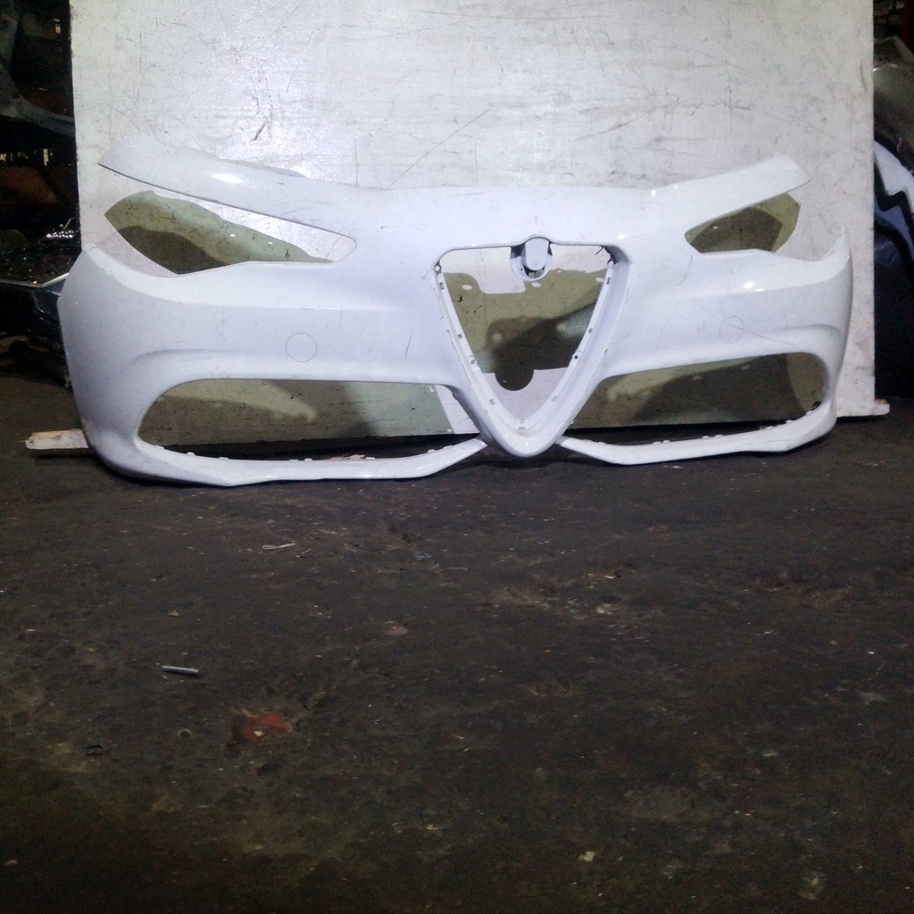 BUMPER DELANTERO ALFA ROMEO GIULIA 15-20