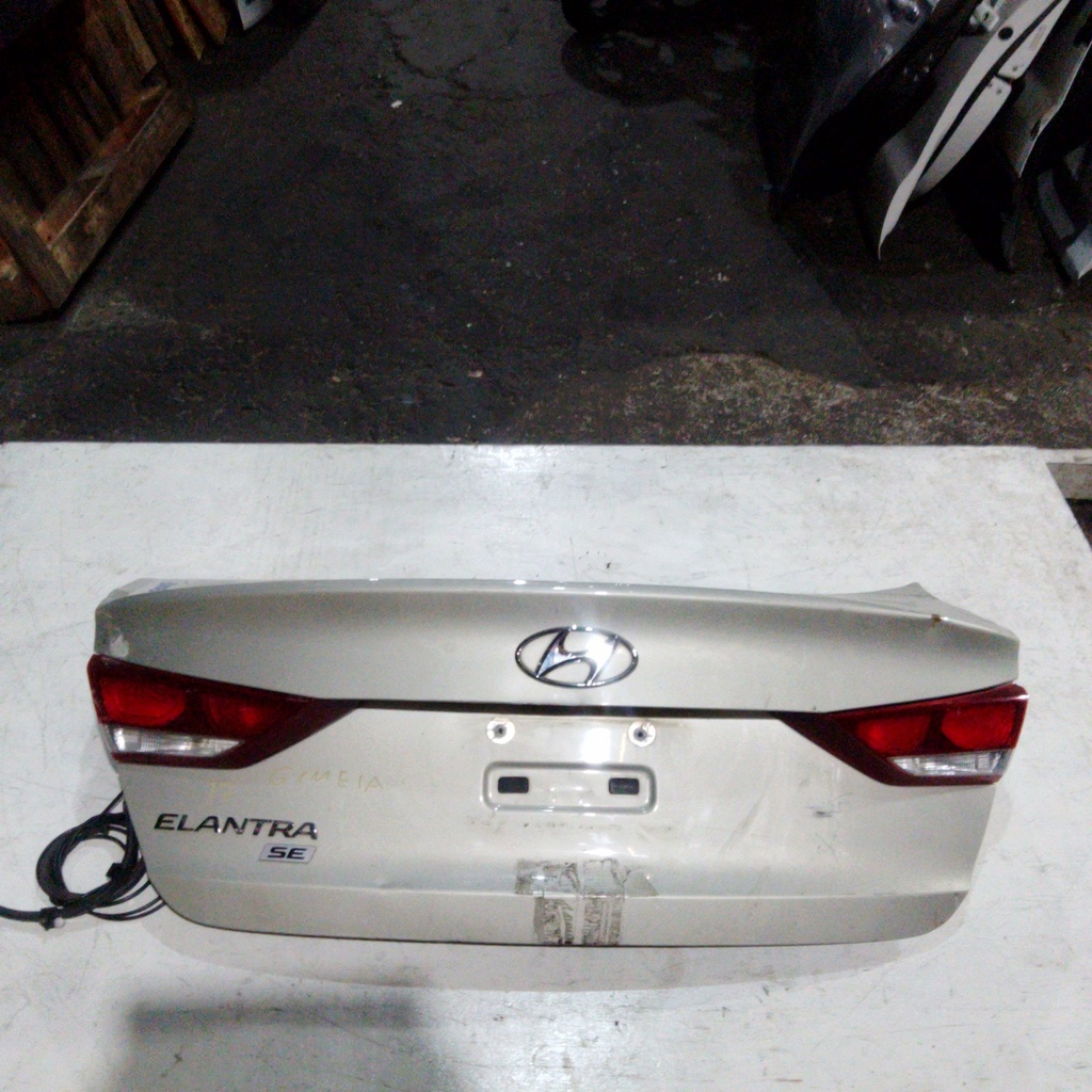 BAUL ELANTRA 17 -18