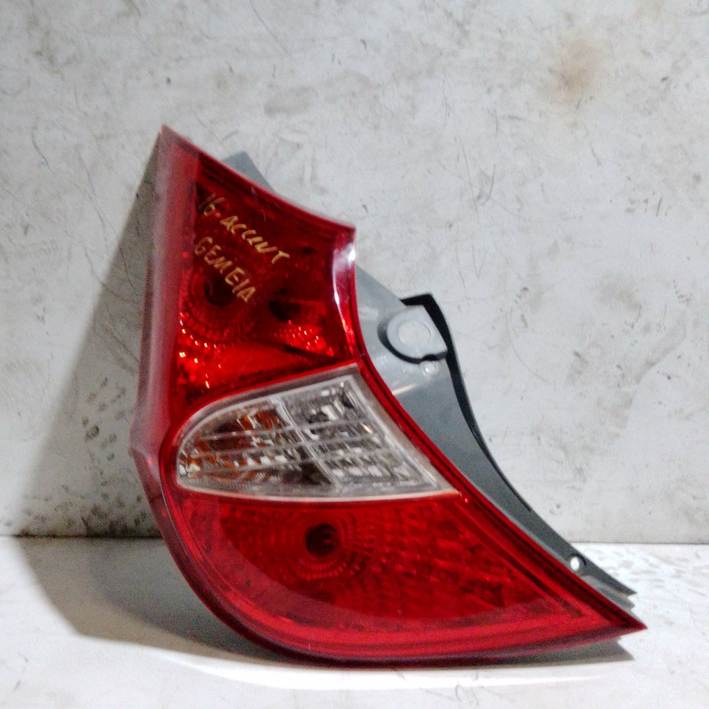 STOP LH ACCENT HATCHBACK 12-17