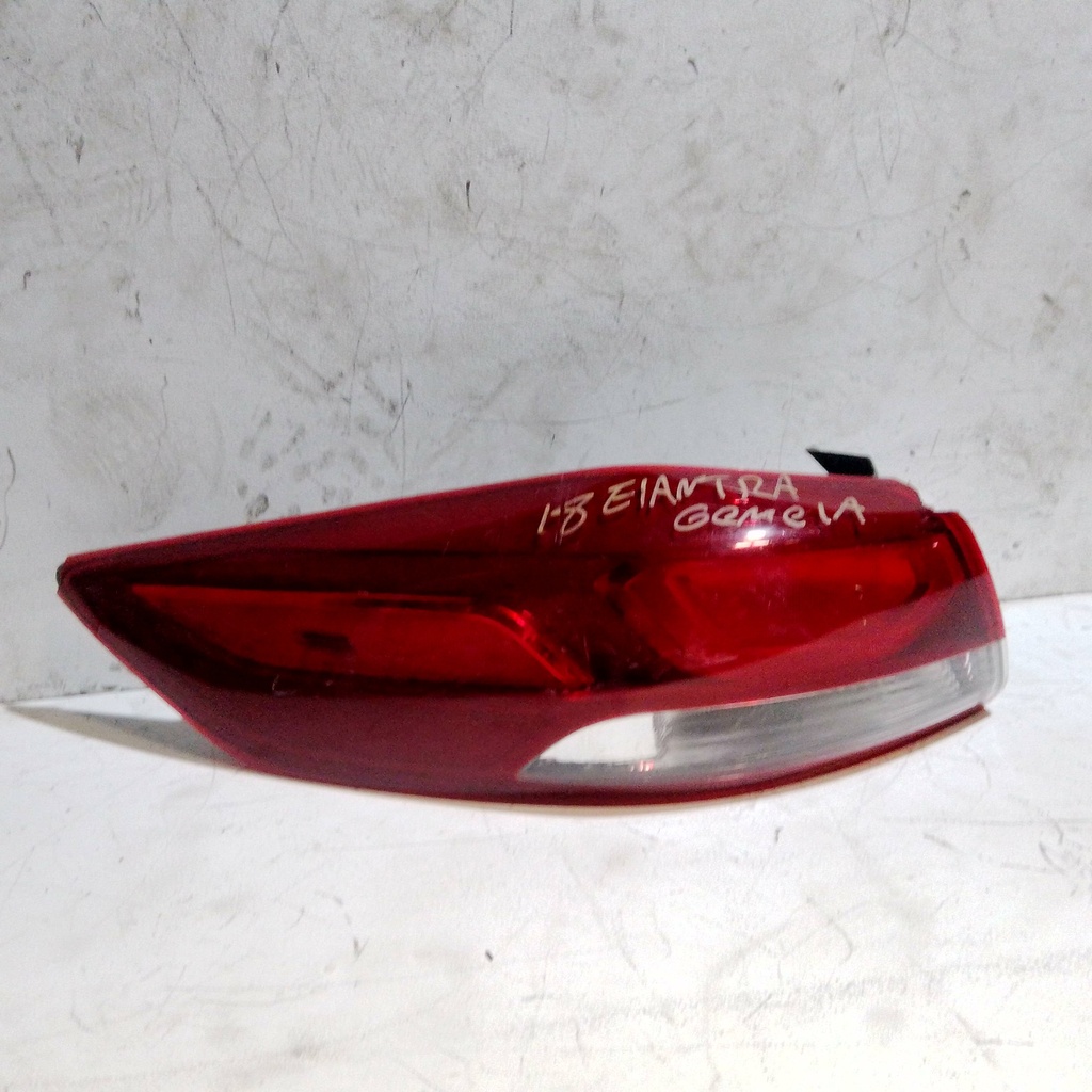 STOP LH ELANTRA 17-19