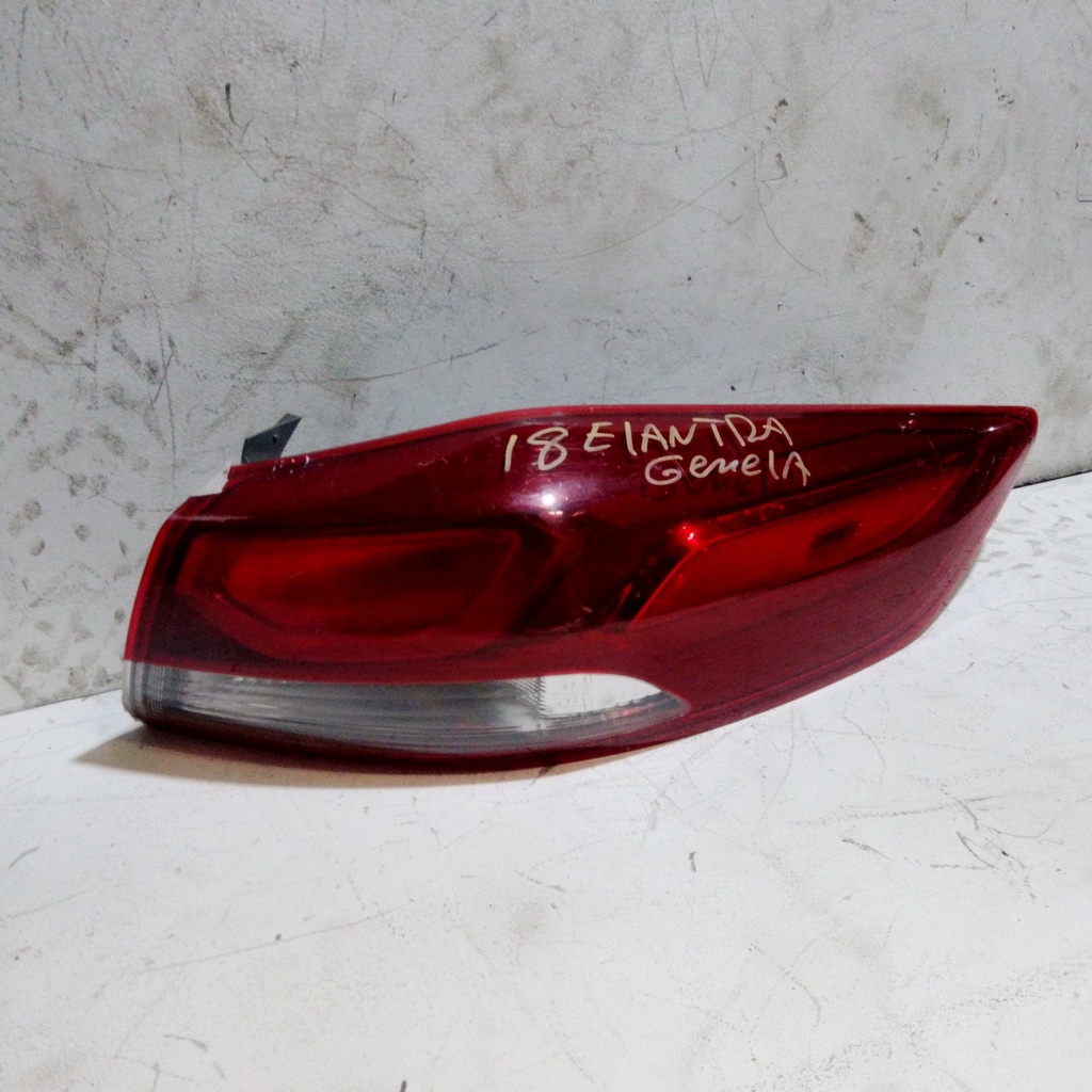 STOP RH ELANTRA 17-19