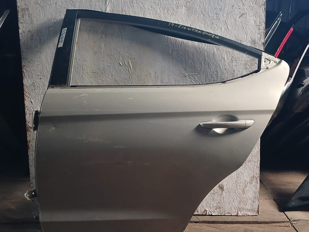 PUERTA TLH ELANTRA 17