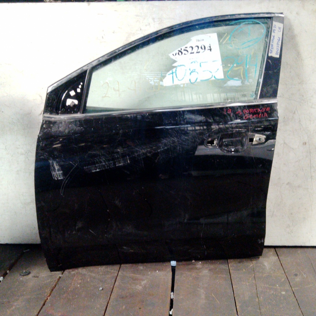 PUERTA LH SPORTAGE 19-21