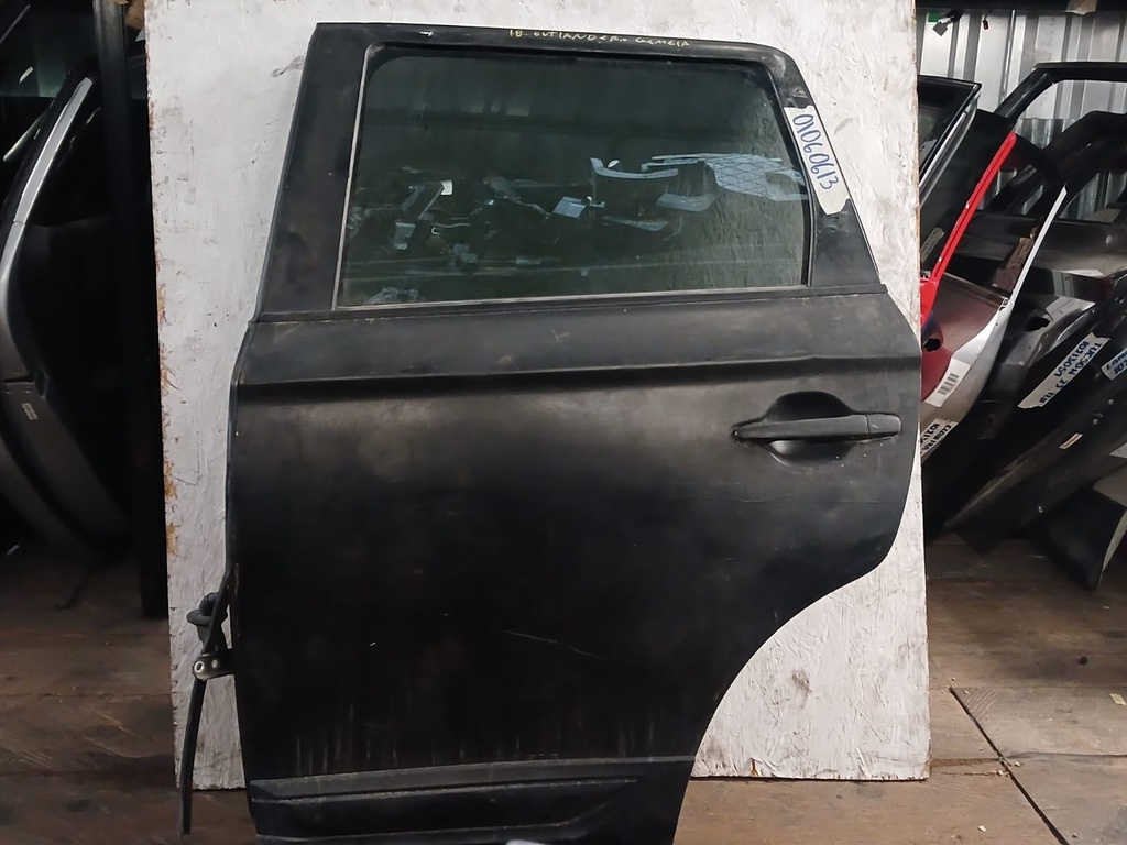 PUERTA TLH OUTLANDER 18