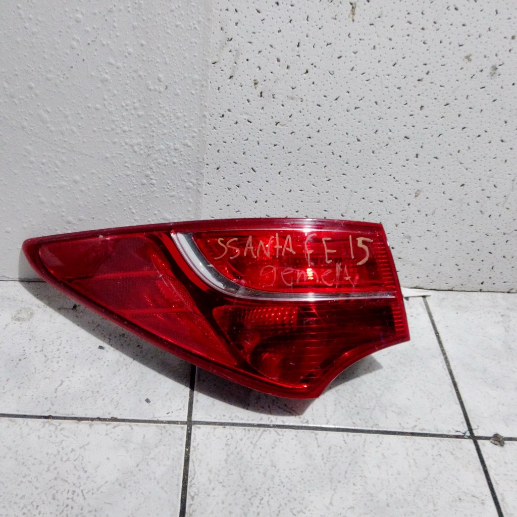 STOP LH SANTA FE 17