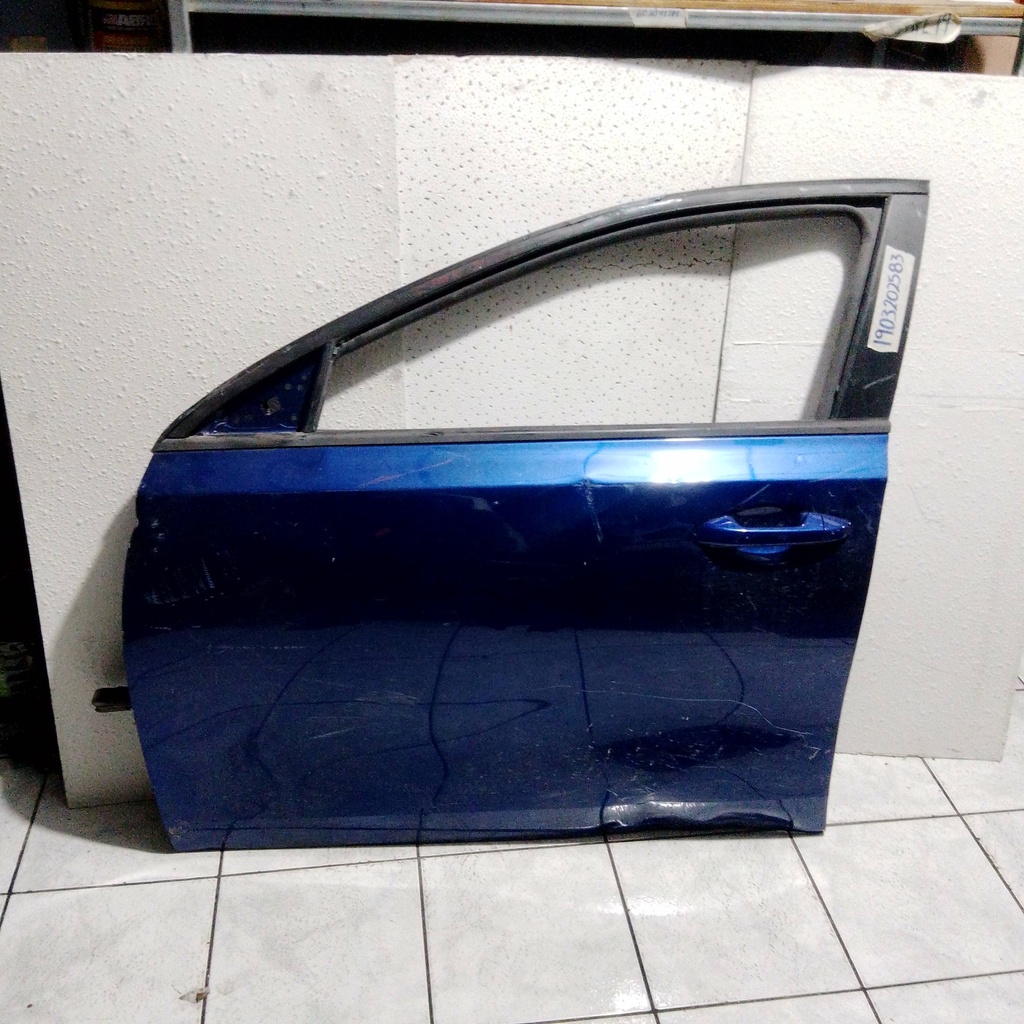 PUERTA LH FORTE 23