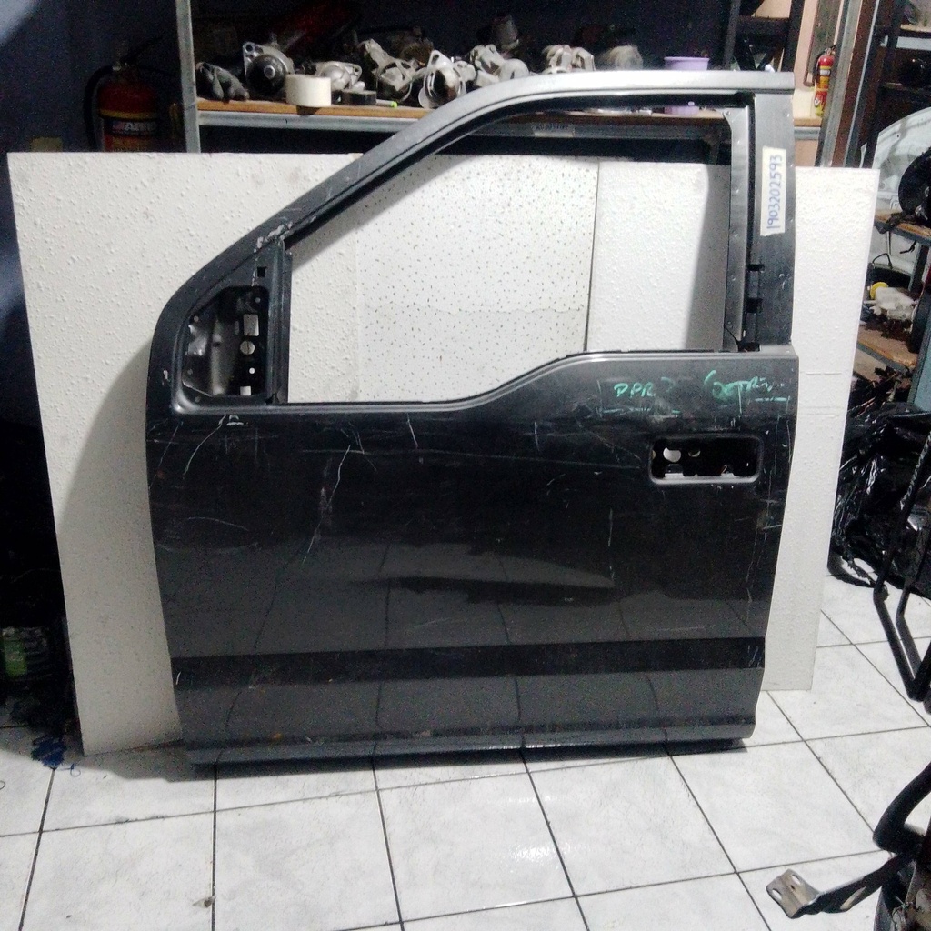 PUERTA LH F150 16-20