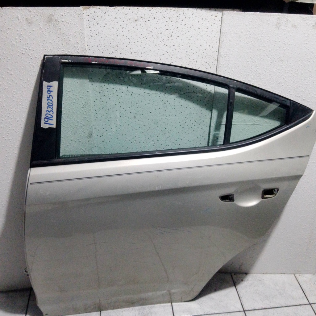 PUERTA TLH ELANTRA 18