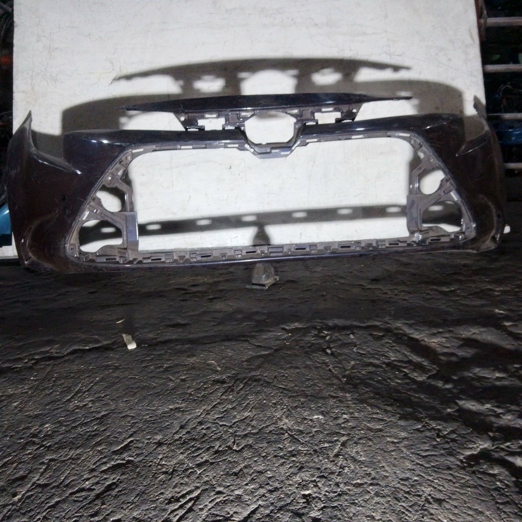 BUMPER DELANTERO COROLLA 20-24 LE