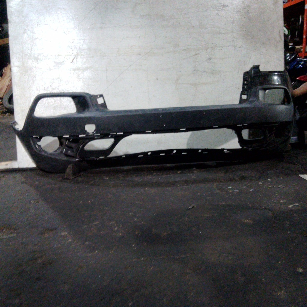 BUMPER DELANTERO LATITUDE 18