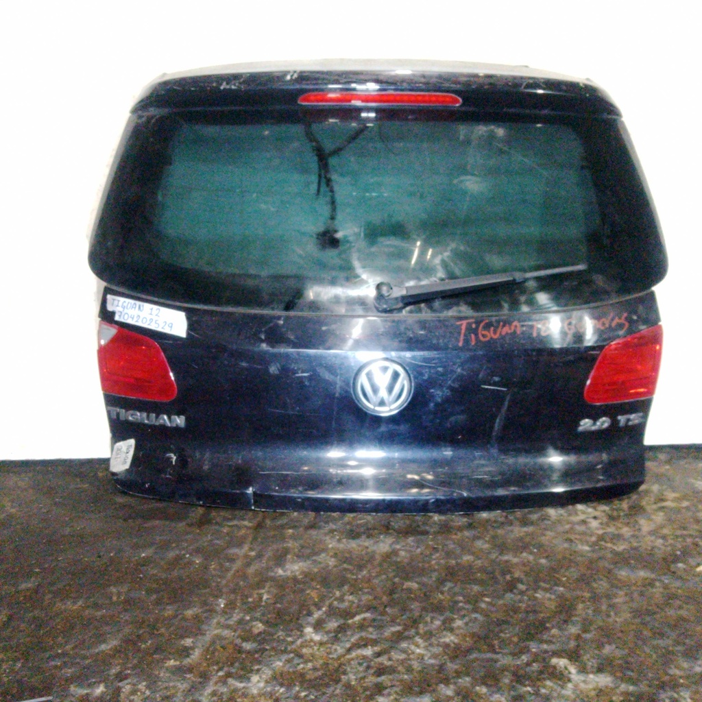 COMPUERTA TIGUAN 12